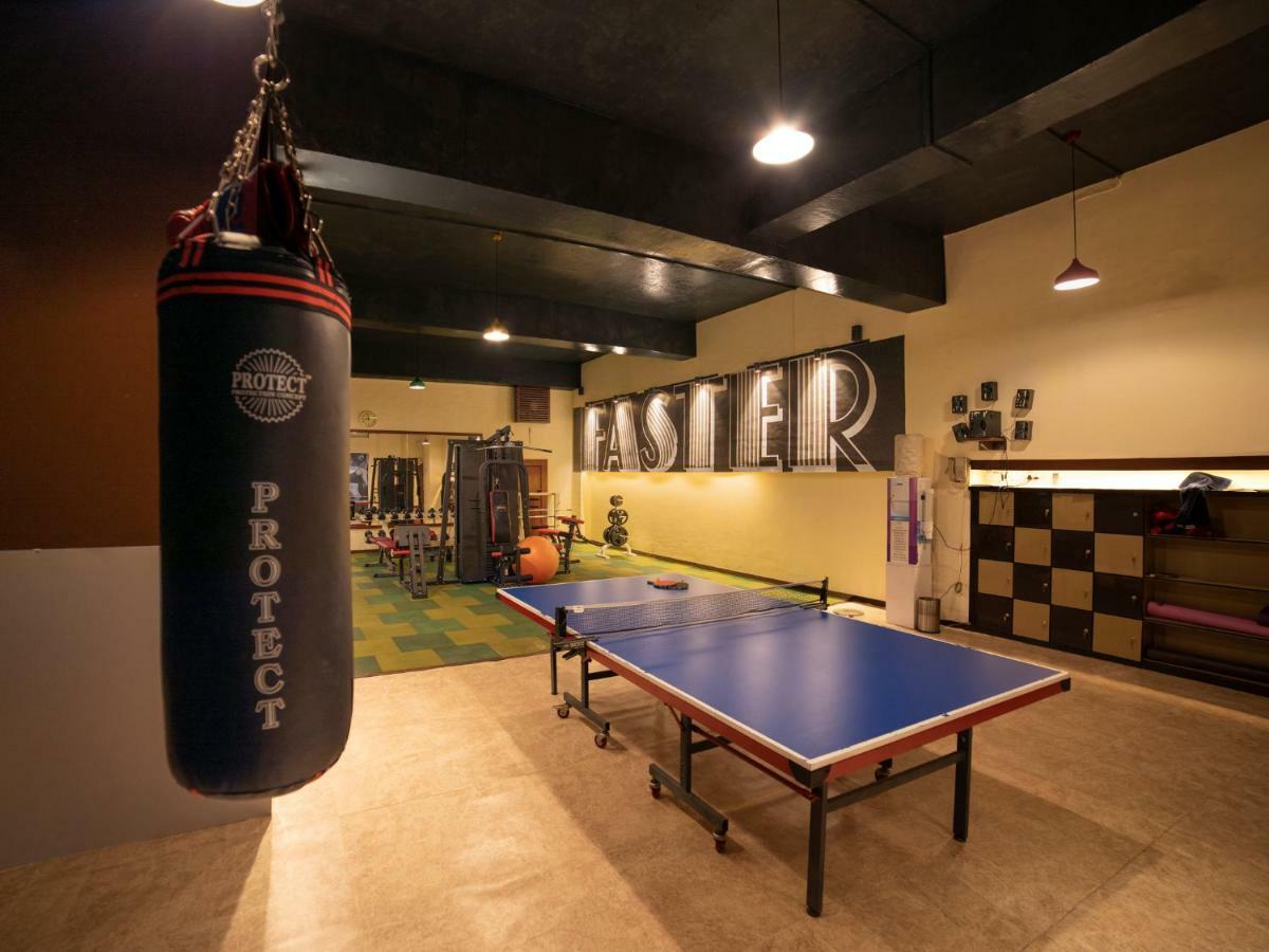 The Orchid Hotel Hinjewadi Pune Exterior foto The gym at the hotel